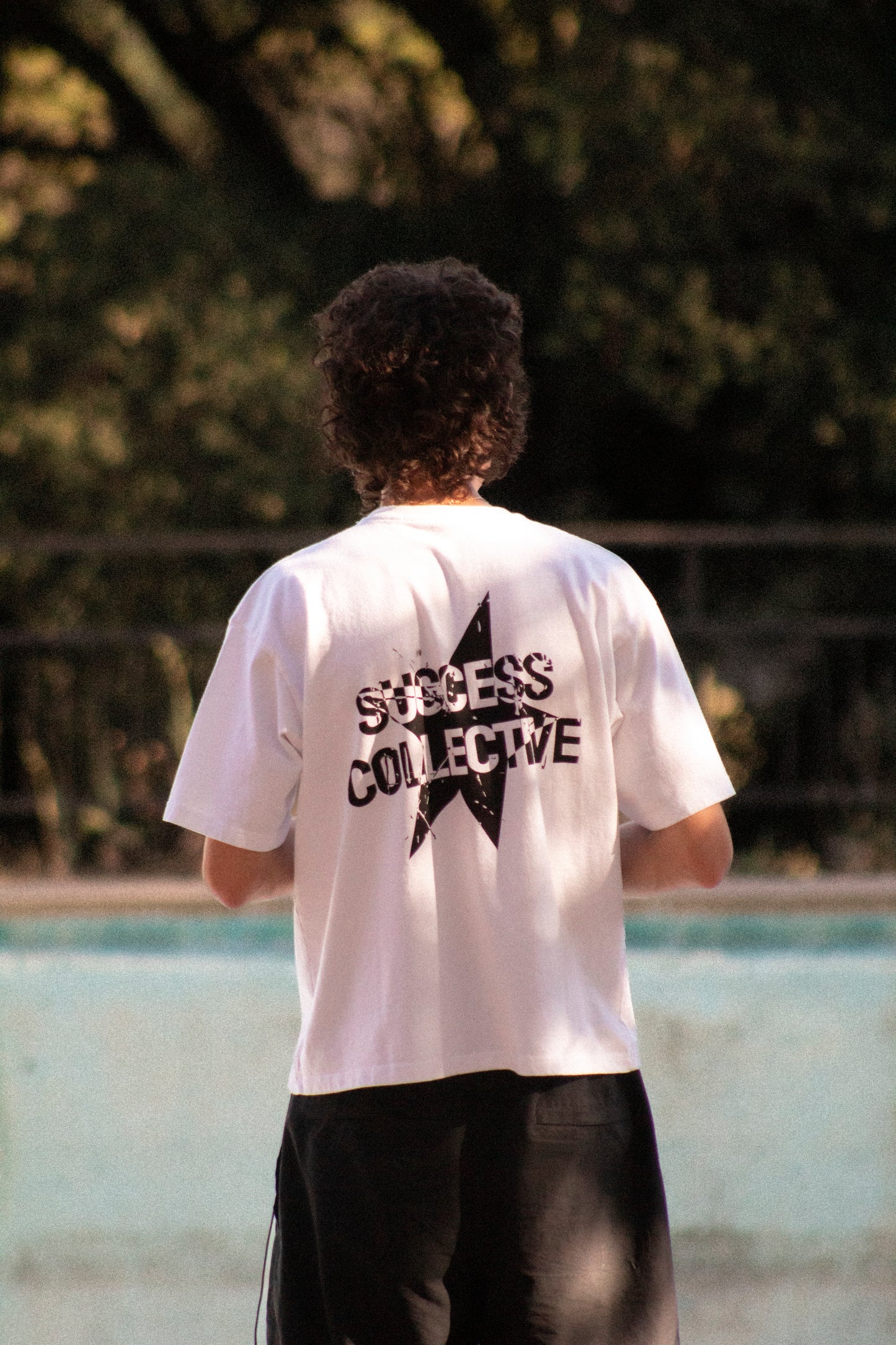 BROKEN SPARK TEE